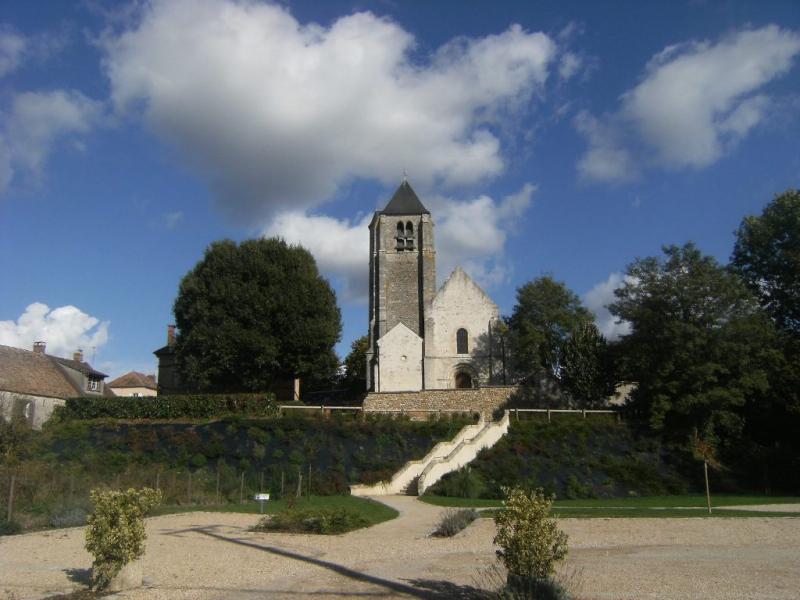 Vue de l'église Saint Martin de Bréthencourt